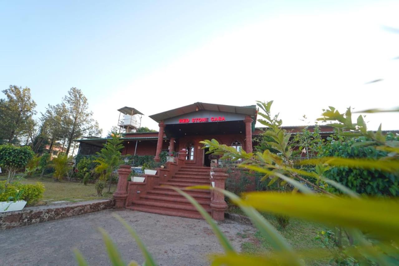 Stone Casa By Vgh 4Bhk Villa With Swimming Pool Mahabaleshwar Bagian luar foto
