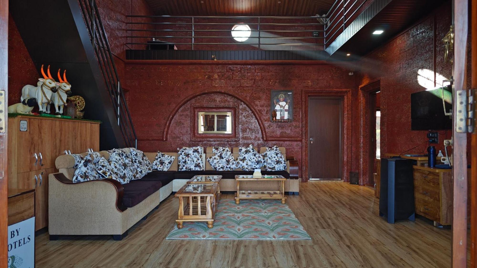 Stone Casa By Vgh 4Bhk Villa With Swimming Pool Mahabaleshwar Bagian luar foto